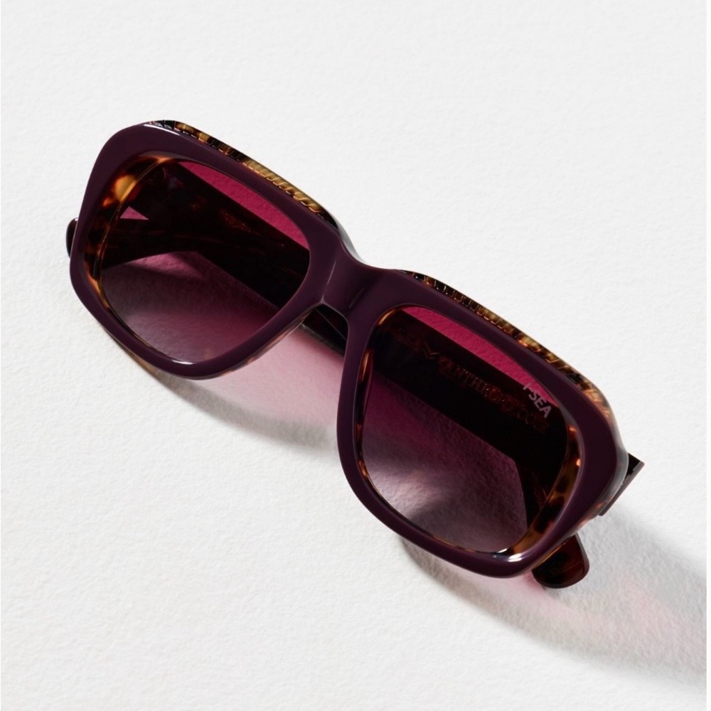 I-Sea Women's Purple and Tortoise Sunglasses